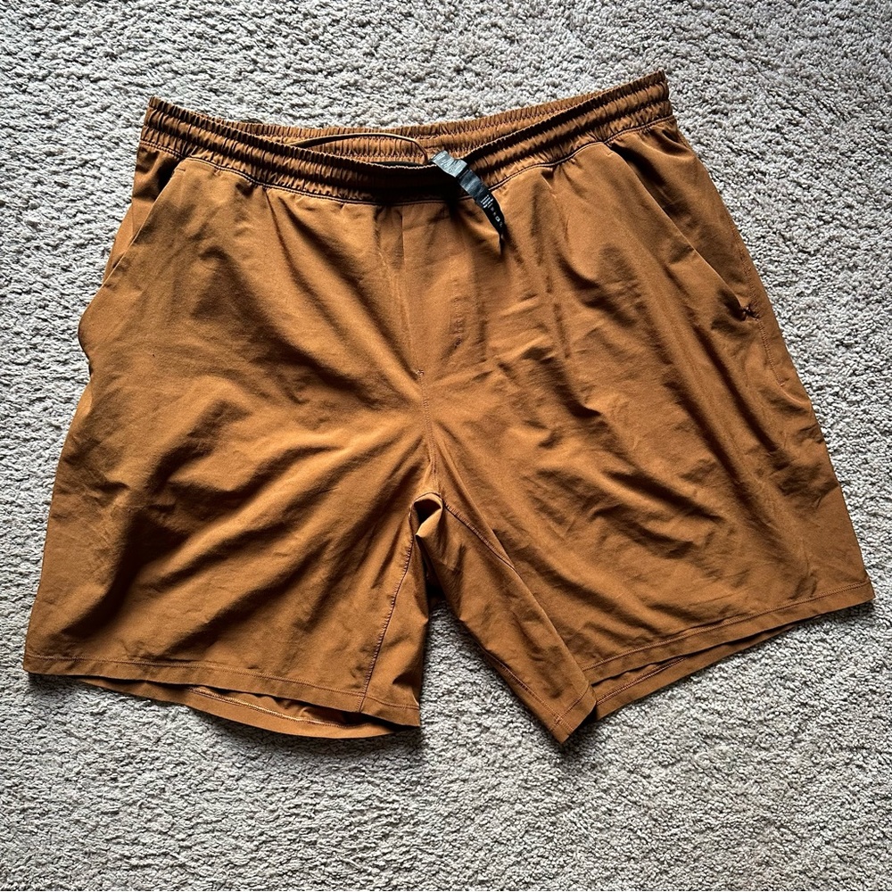 Lululemon Pacebreaker Liner Short